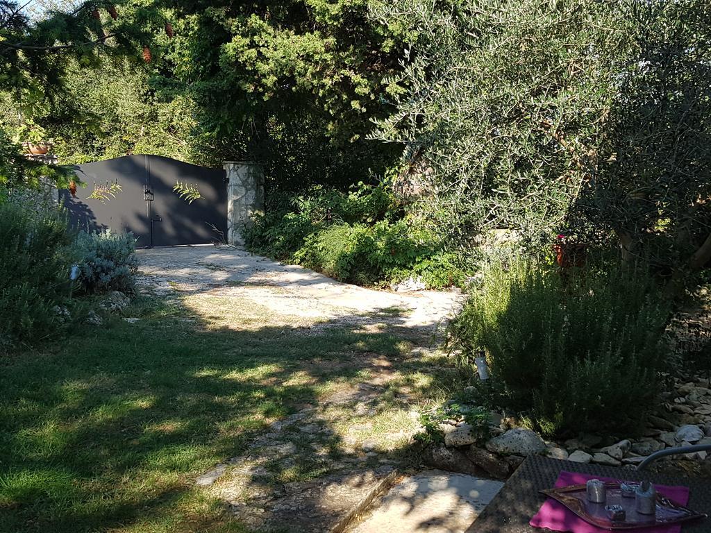Holiday House Altea Banjole Esterno foto