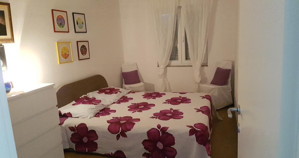 Holiday House Altea Banjole Esterno foto