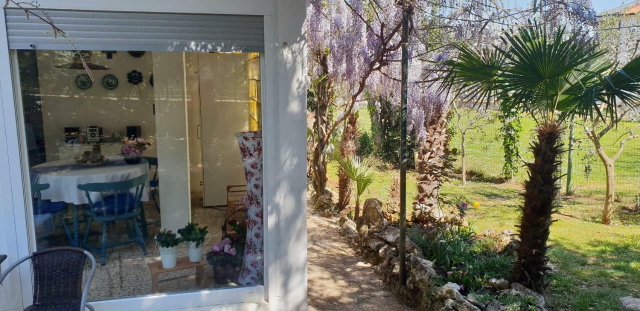 Holiday House Altea Banjole Esterno foto